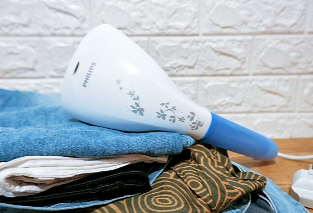 Philips Garment Care line clothes steamer