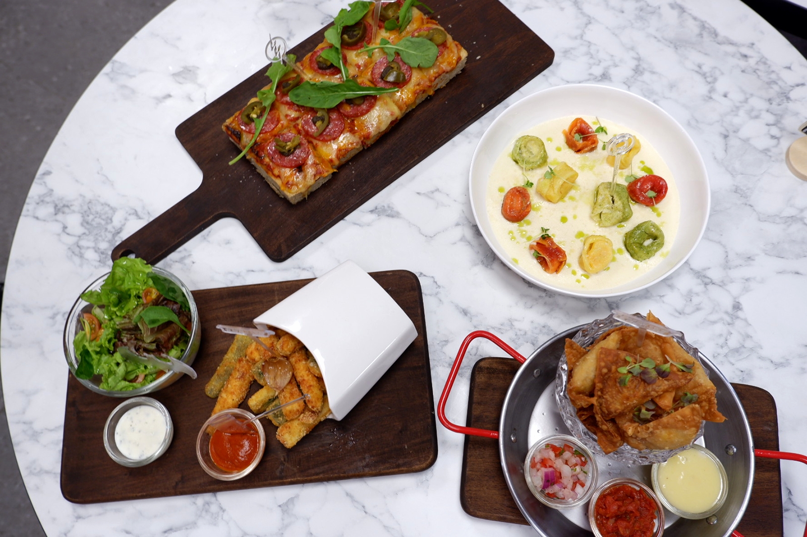 DC Super Heroes Cafe