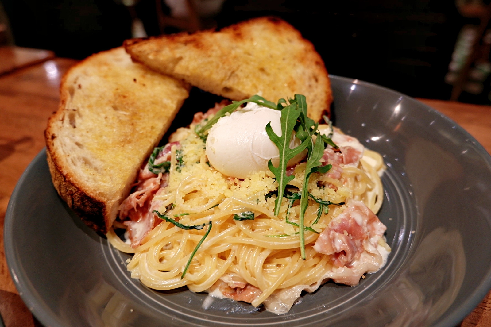 27th St. Bistro by Coffee Bean and Tea Leaf