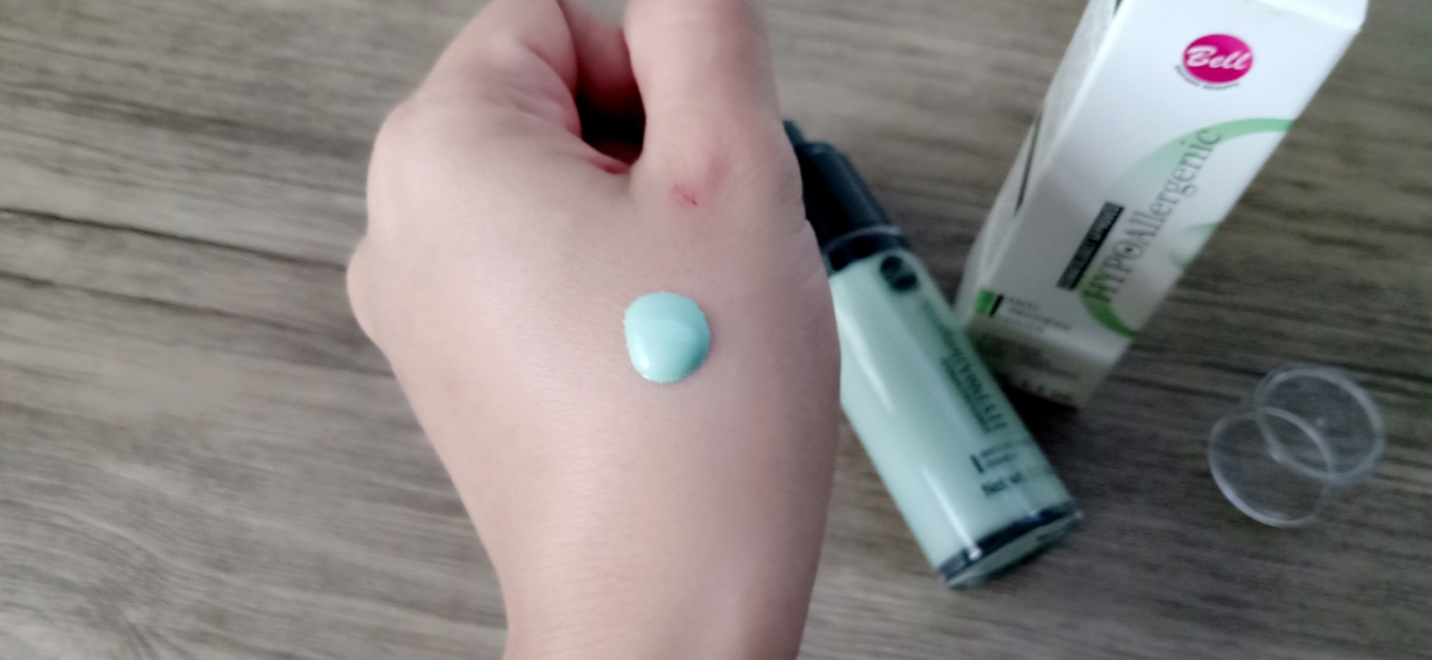 Bell Cosmetics Hypoallergenic Anti-Redness Primer