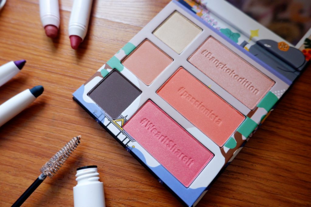 On-the-go palette Amway Studio Bangkok Edition makeup line