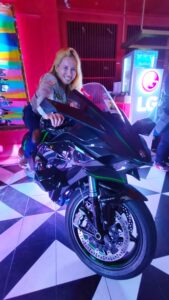 Top Gun Inspired Look