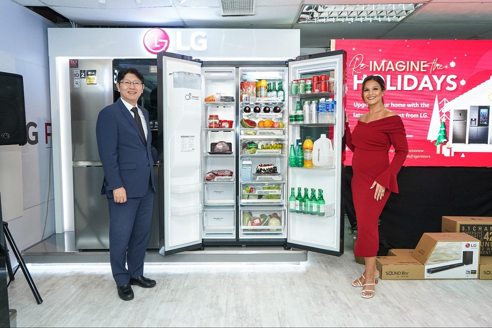 LG reimagines the holidays with new fridge models like the LG Instaview